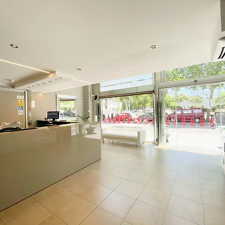 Sm Teatre Auditori Hotel 3*